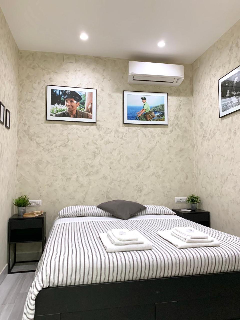 Bed No Breakfast Ak Hotel Napoli Bagian luar foto